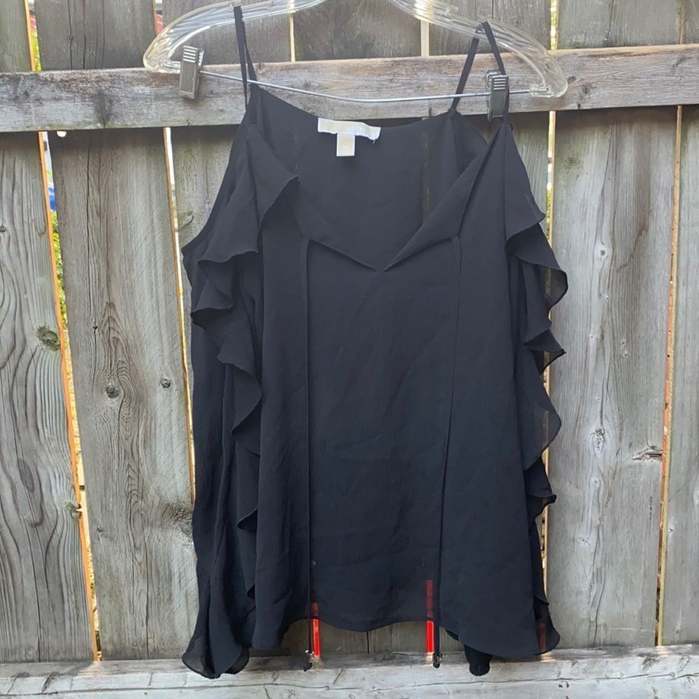 Michael Kors cold shoulder Ruffle top sz. XS